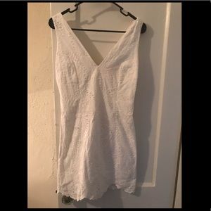 White Lilly Pulitzer dress size 4!